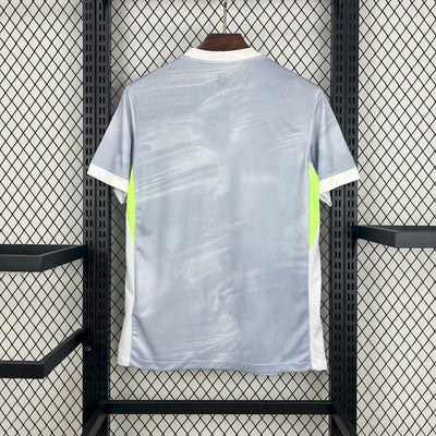 VfL Wolfsburg 2025 Away Shirt